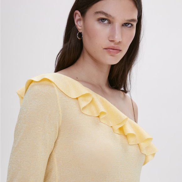 Top - Picture 3 of 5